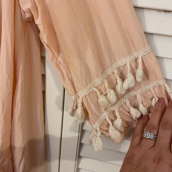 Jodifl, gorgeous light peach blouse. Has tassels on sleeves, and pockets😁 - Picture 3 of 5